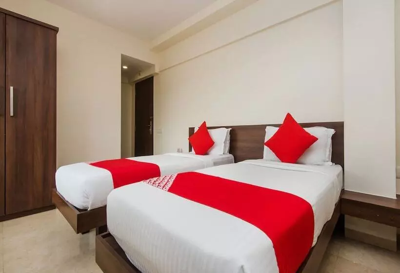 Fotos del hotel OYO Flagship 22685 Imperial:  11