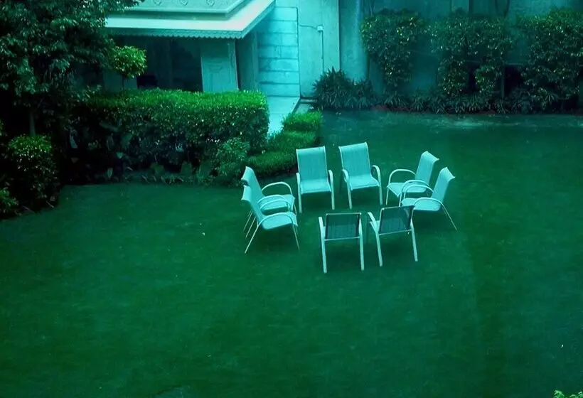 Fotos del hotel United21 Citymark  Gurgaon:  5