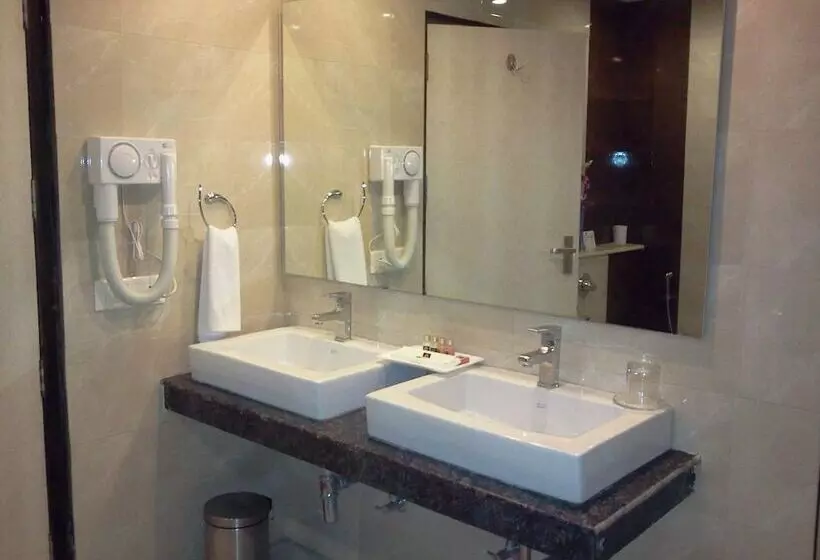 Fotos del hotel United21 Citymark  Gurgaon:  16