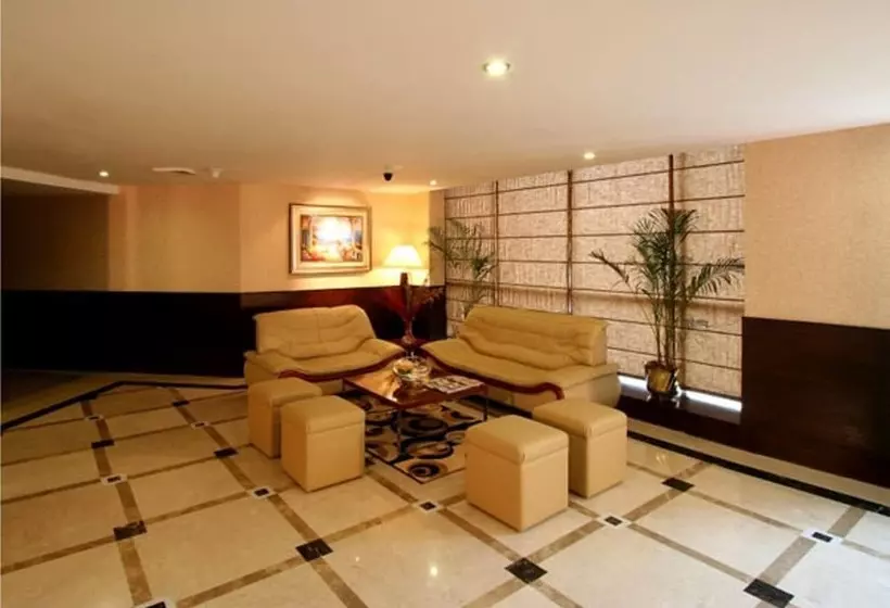 Fotos del hotel United21 Citymark  Gurgaon:  11