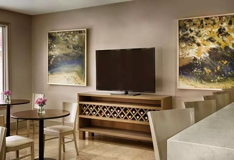 Fotos del hotel Best Western Plus Downtown Inn & Suites:  21