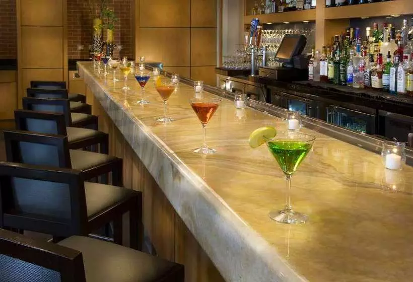 Fotos del hotel Embassy Suites By Hilton Houston-energy Corridor:  8