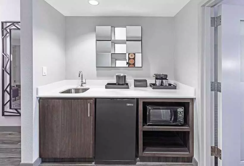 Fotos del hotel Embassy Suites By Hilton Houston-energy Corridor:  9