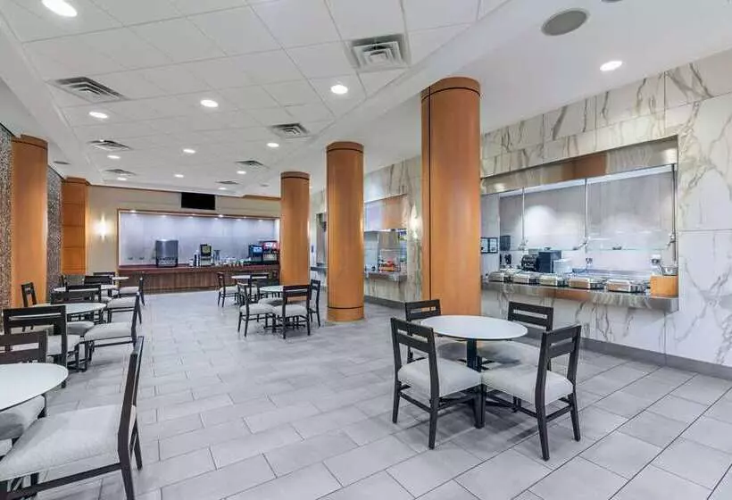 Fotos del hotel Embassy Suites By Hilton Houston-energy Corridor:  23