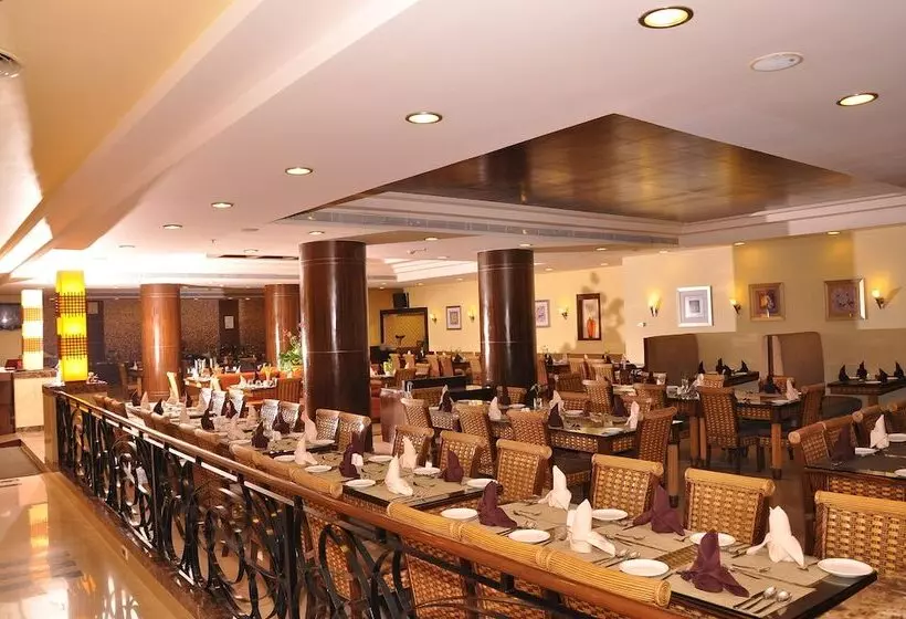 Fotos del hotel Gokulam Park Sabari Omr:  13