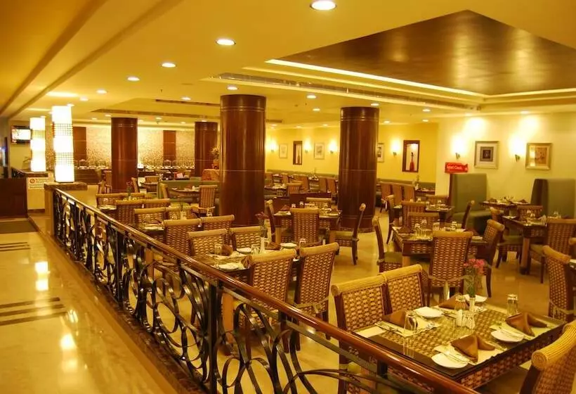 Fotos del hotel Gokulam Park Sabari Omr:  4