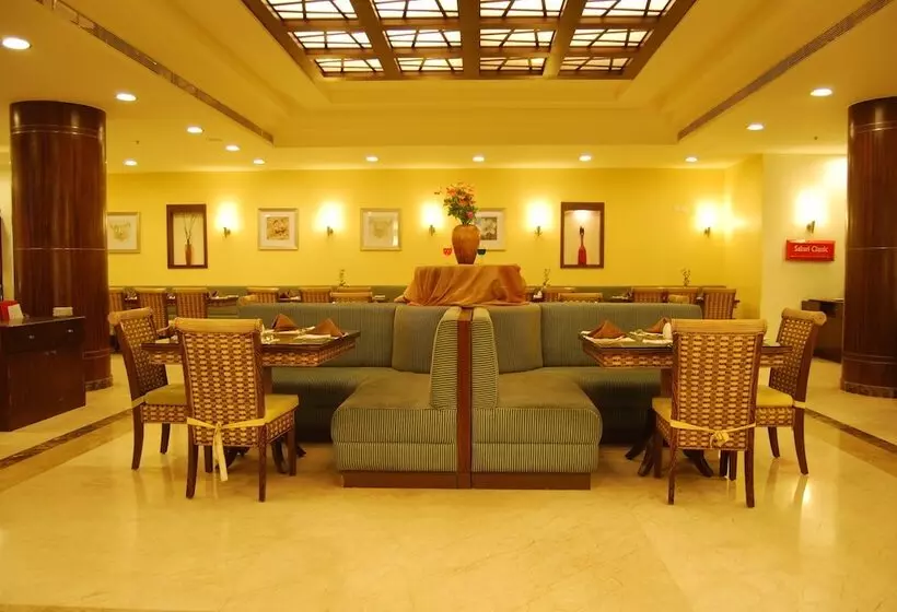 Fotos del hotel Gokulam Park Sabari Omr:  17