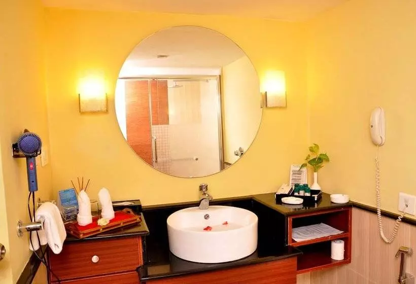 Fotos del hotel Gokulam Park Sabari Omr:  8