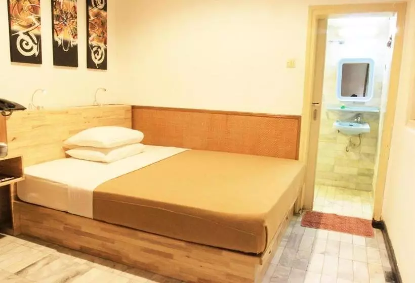 Fotos del hotel Karthi:  12