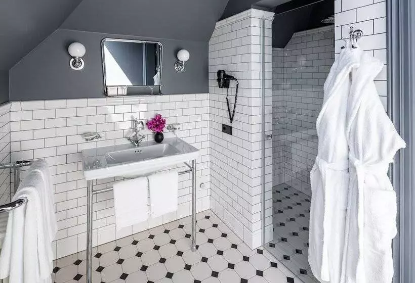 Fotos del hotel Lion's Castle - Zamok Leva:  5