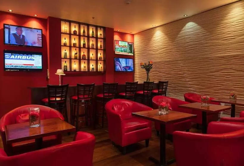 Fotos del hotel Spanish Court:  5