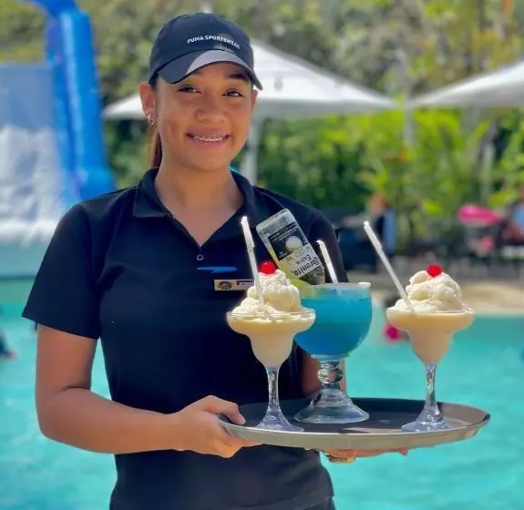 Fotos del hotel Summit Rainforest & Golf Resort:  4