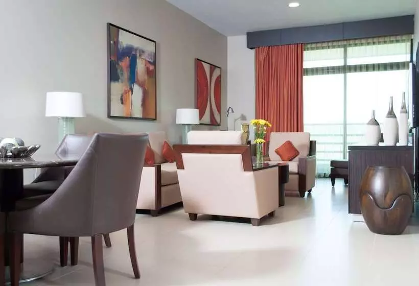 Fotos del hotel Summit Rainforest & Golf Resort:  13