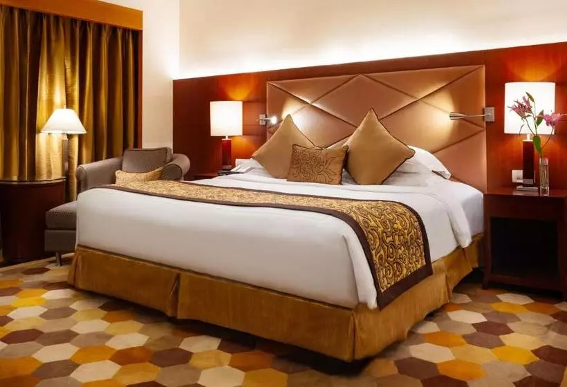 Fotos del hotel Taj Chandigarh:  1