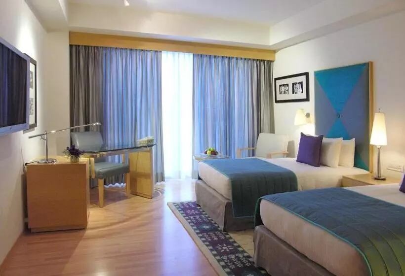 Fotos del hotel Taj Chandigarh:  17