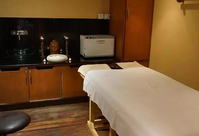 Fotos del hotel Taj Chandigarh:  23