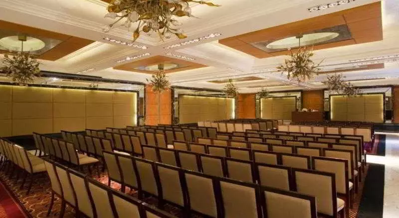 Fotos del hotel Taj Club House:  6