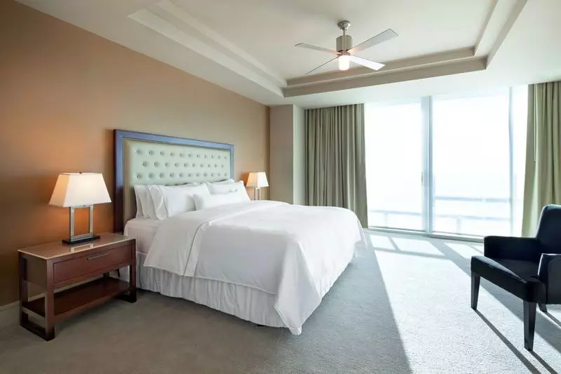 The Westin Houston, Memorial City