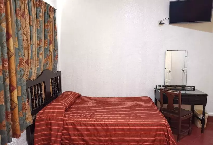 Fotos del hotel Hotel 5a Avenida:  20