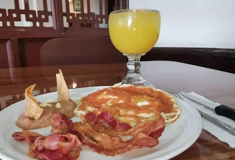 Fotos del hotel Hotel 5a Avenida:  11