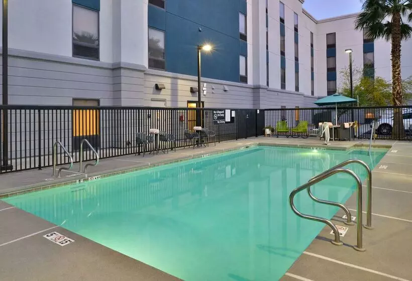Fotos del hotel Hampton Inn &amp; Suites Las Vegas Airport:  2
