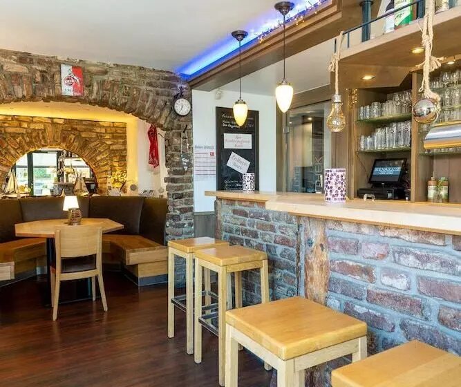 Fotos del hotel Triton:  14