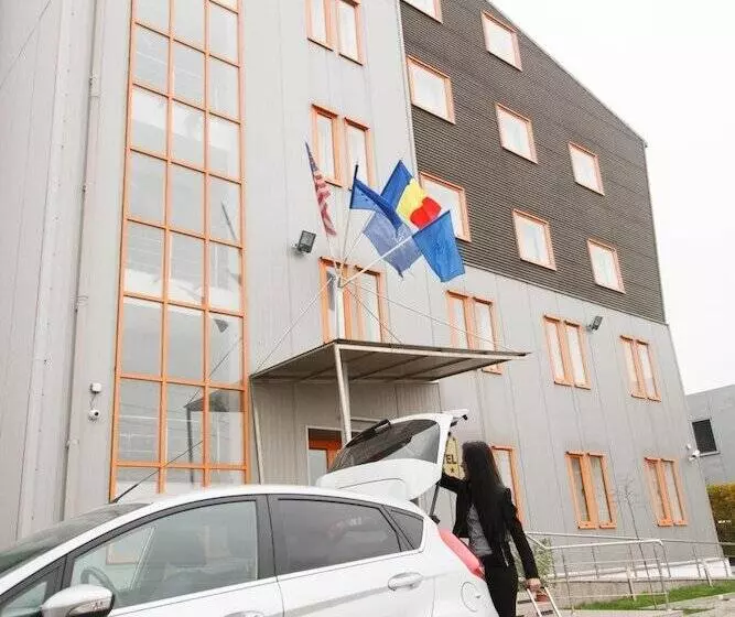 Fotos del hotel Plus Hotel:  6