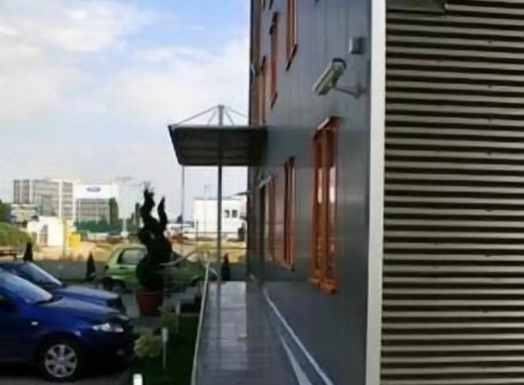 Fotos del hotel Plus Hotel:  14