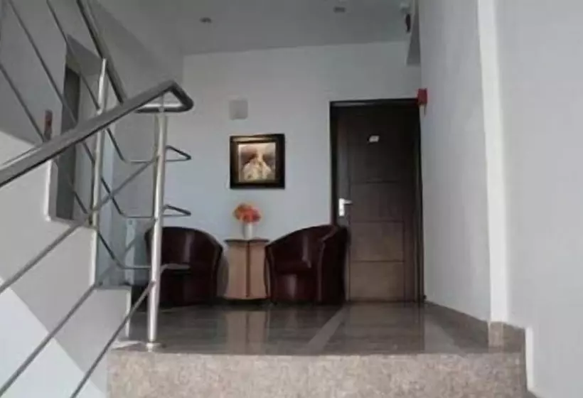 Fotos del hotel Plus Hotel:  3