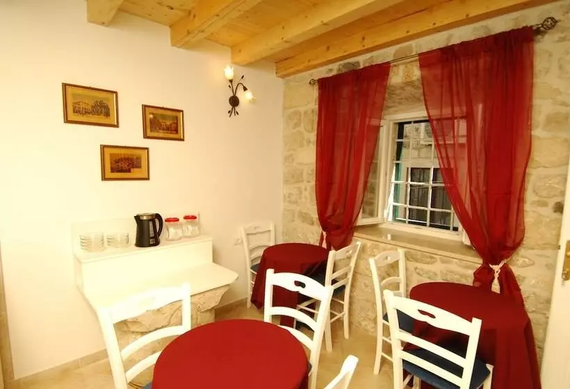 Fotos del hotel Villa Sigurata:  3