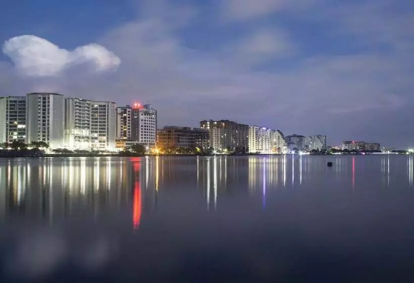 Fotos del hotel Holiday Inn Cochin, An Ihg:  7