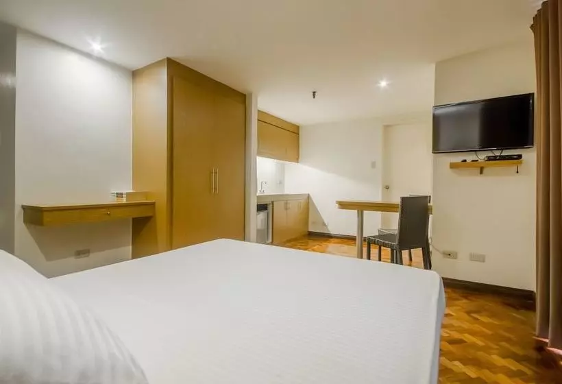 Fotos del hotel Salcedo Suites At Lpl Manor:  8