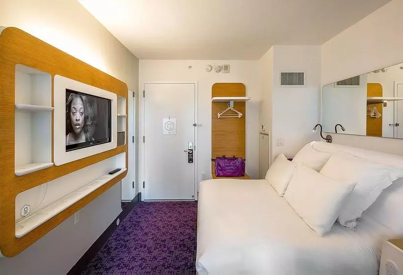 Fotos del hotel Yotel New York Times Square:  8