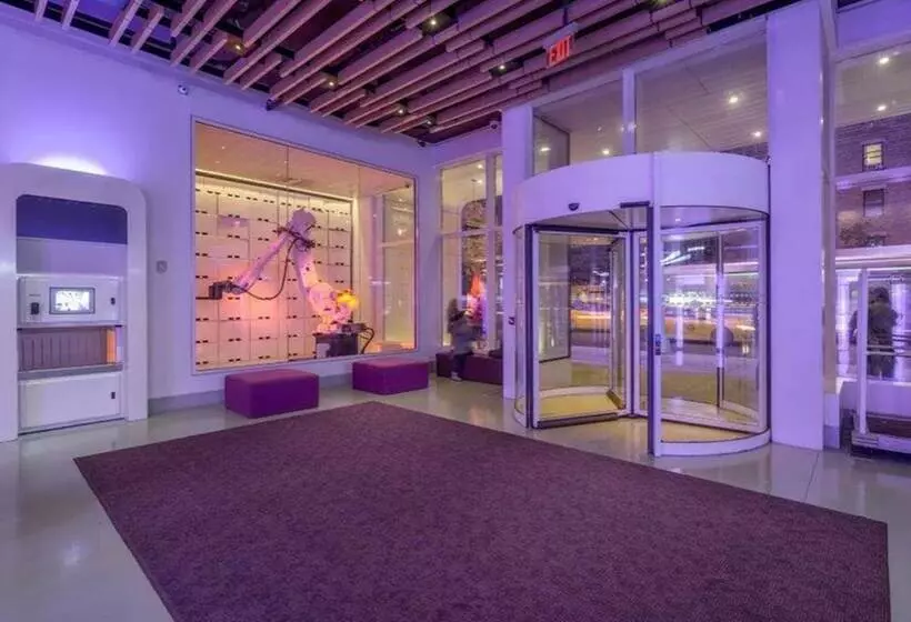 Fotos del hotel Yotel New York Times Square:  2