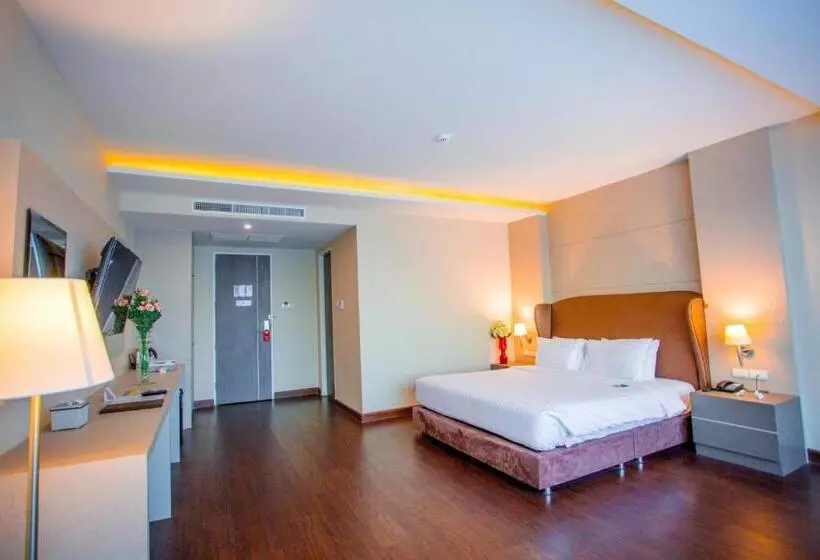 Fotos del hotel Cheewin Palace:  13