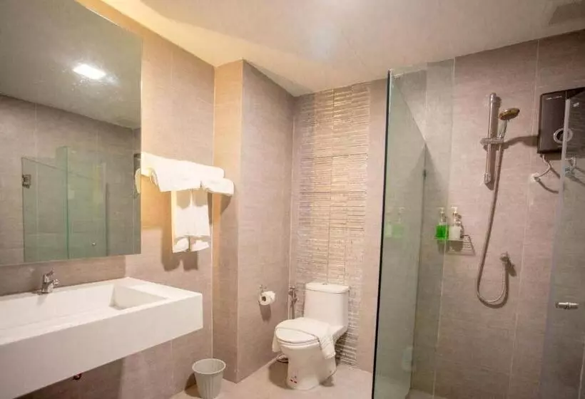 Fotos del hotel Cheewin Palace:  6
