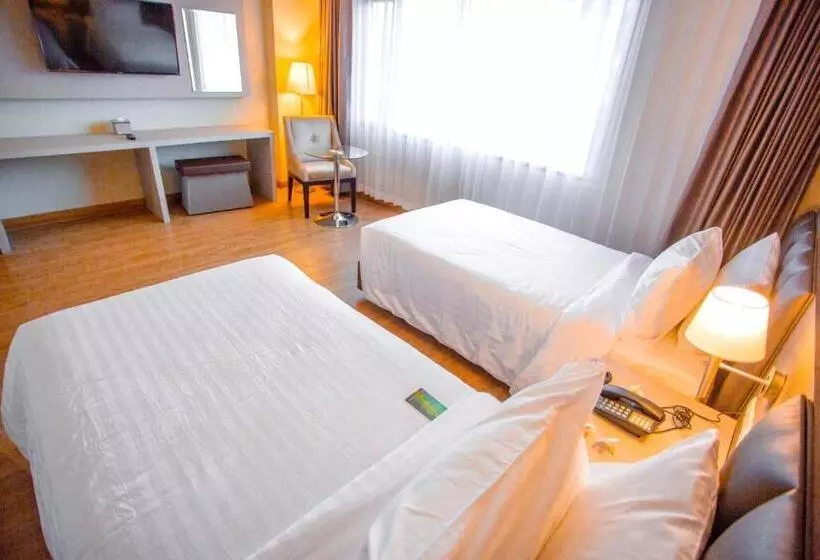 Fotos del hotel Cheewin Palace:  15