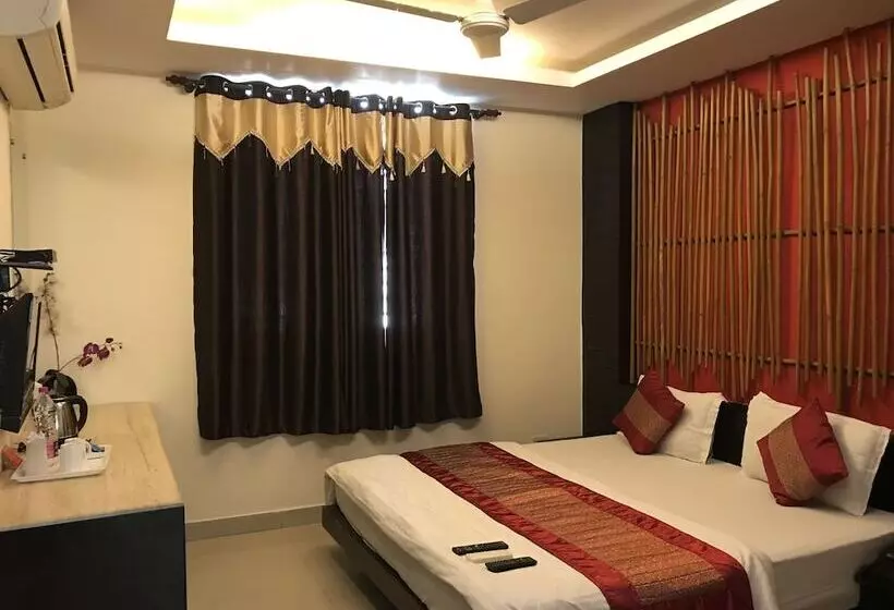 Fotos del hotel Nand Kartar Orchid Suites:  17