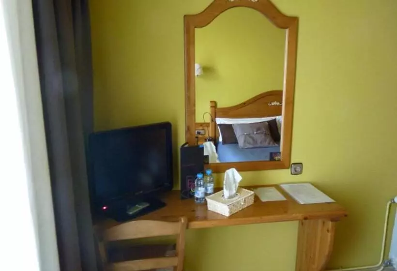 Fotos del hotel Petit:  20