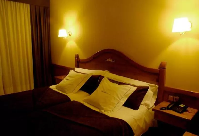 Fotos del hotel Petit:  11