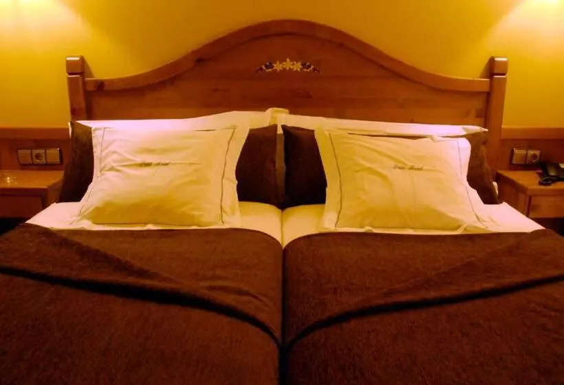 Fotos del hotel Petit:  22