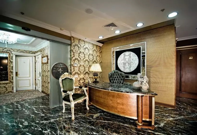 Fotos del hotel Royal  De Paris:  8