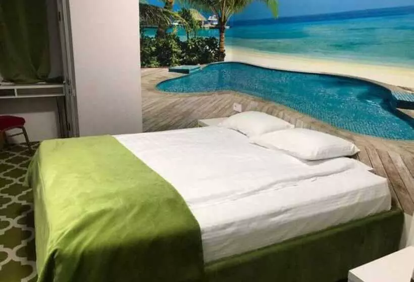 Fotos del hotel Royal  De Paris:  15