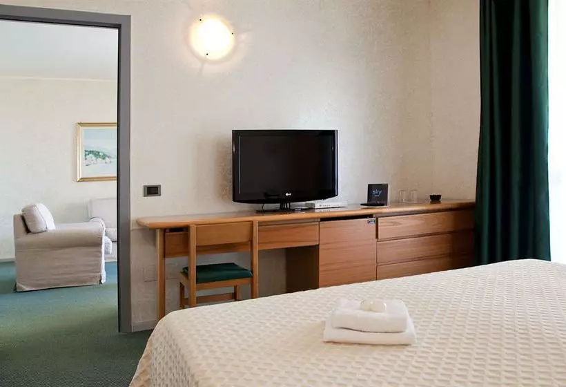 Fotos del hotel Qt Hotel:  23