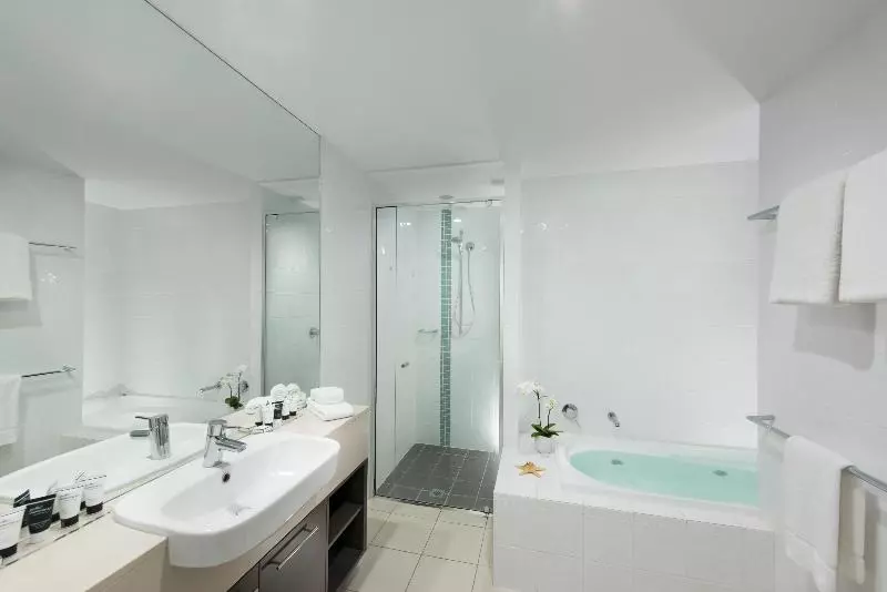 Fotos del hotel At Marina Shores:  5