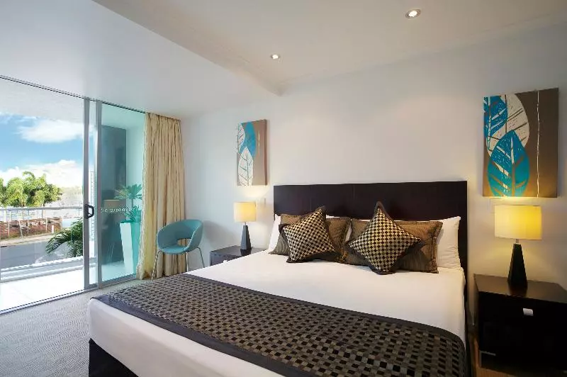 Fotos del hotel At Marina Shores:  8