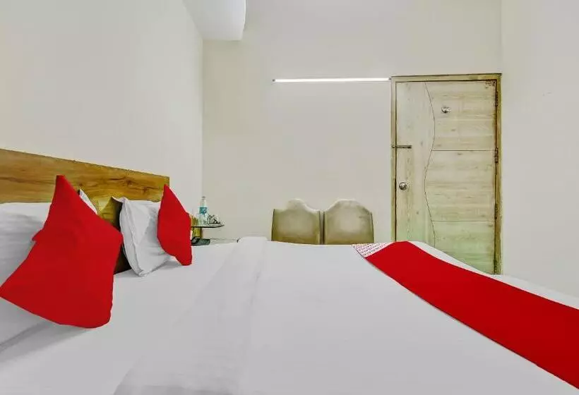 Fotos del hotel Crown Continental:  12