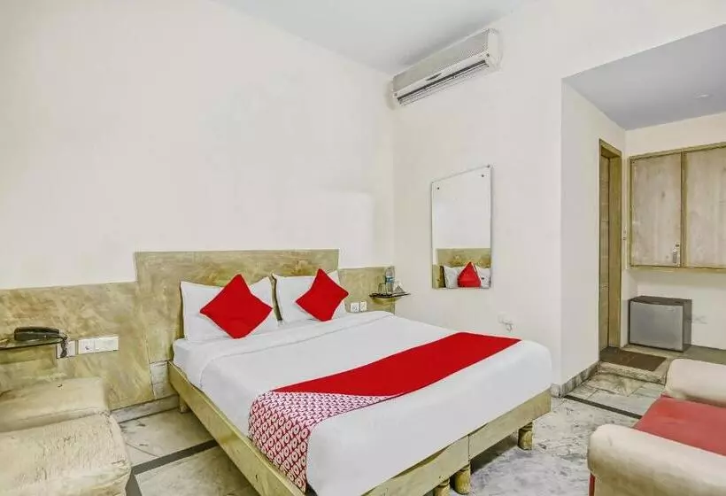 Fotos del hotel Crown Continental:  16