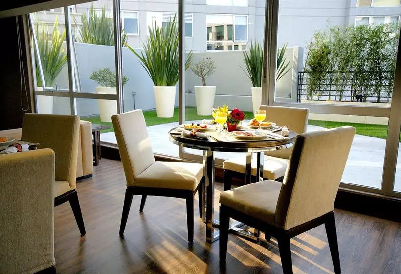 Fotos del hotel The Place Corporate Rentals:  8