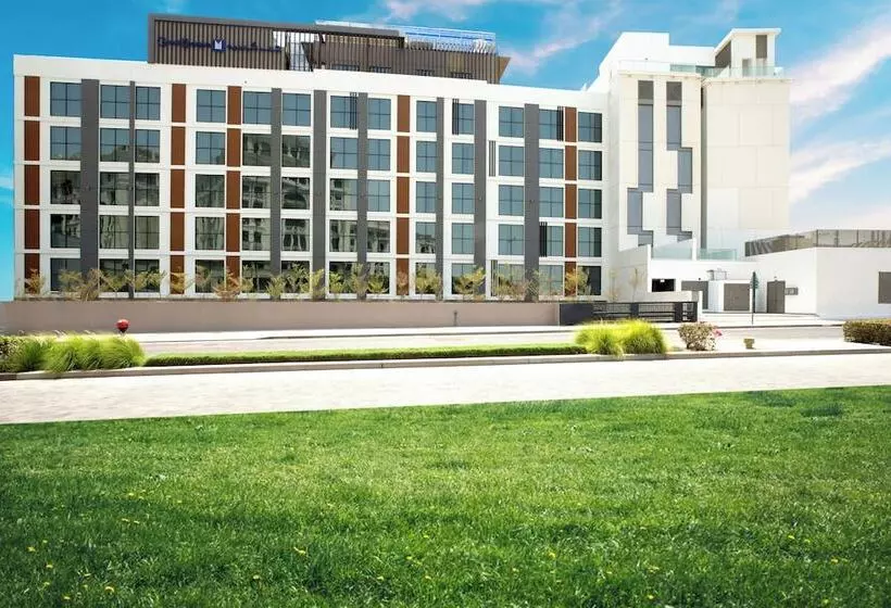 Fotos del hotel Grand Kingsgate Waterfront By Millennium Hotels:  62